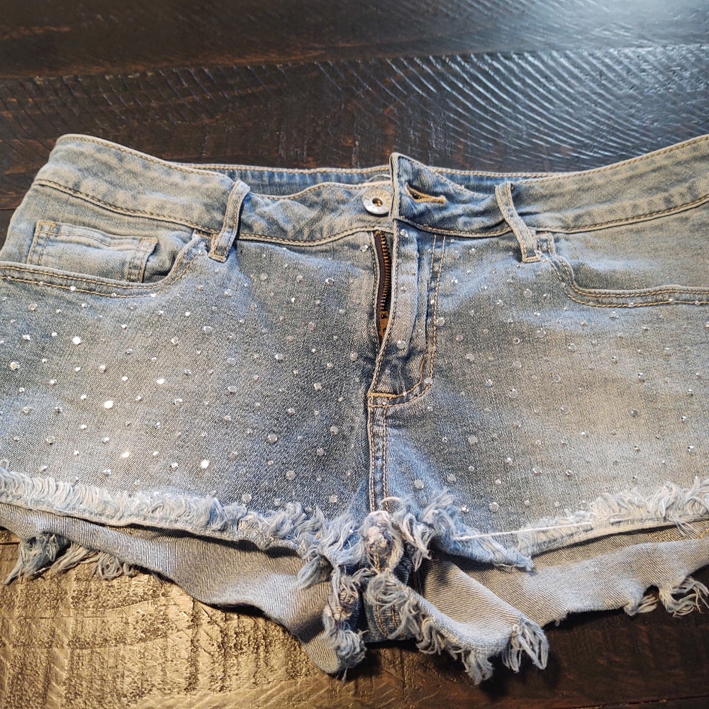 Jean shorts with bling on front size 11 stretchy